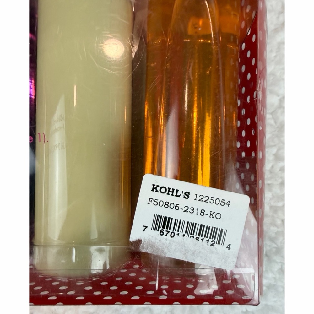 (NIB) SIMPLE PLEASURES • Holiday Shower Gel & Body Lotion Assortment Gift Set - Picture 9 of 11